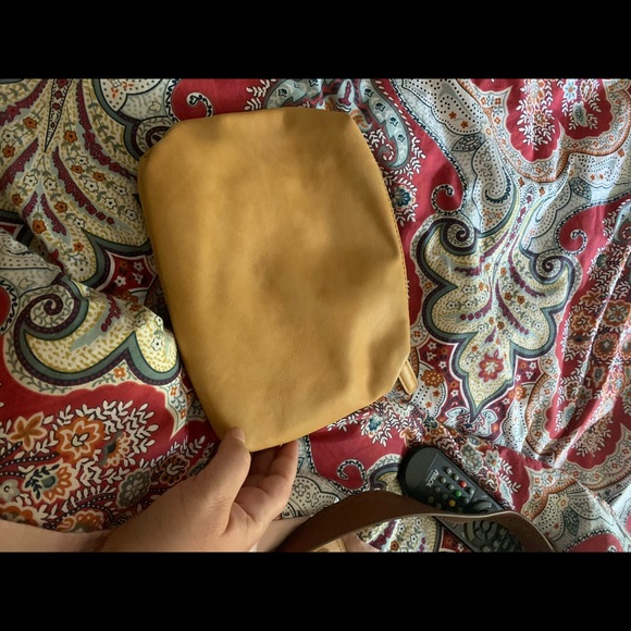 Leather pouch - Picture 2 of 3